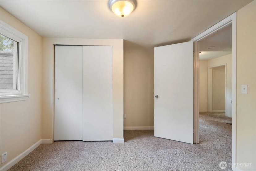 Property photo for 4209 Kelly Road, Bremerton photo 19