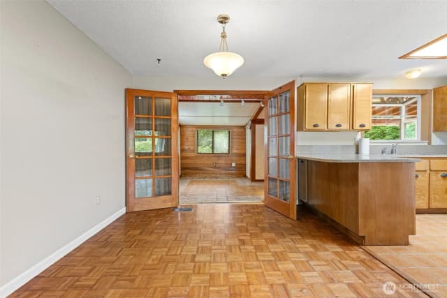 Property photo for 7523 13th Avenue Se, Lacey photo 4