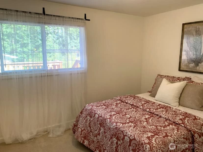 Property photo for 5910 21st Avenue Sw, Seattle photo 24