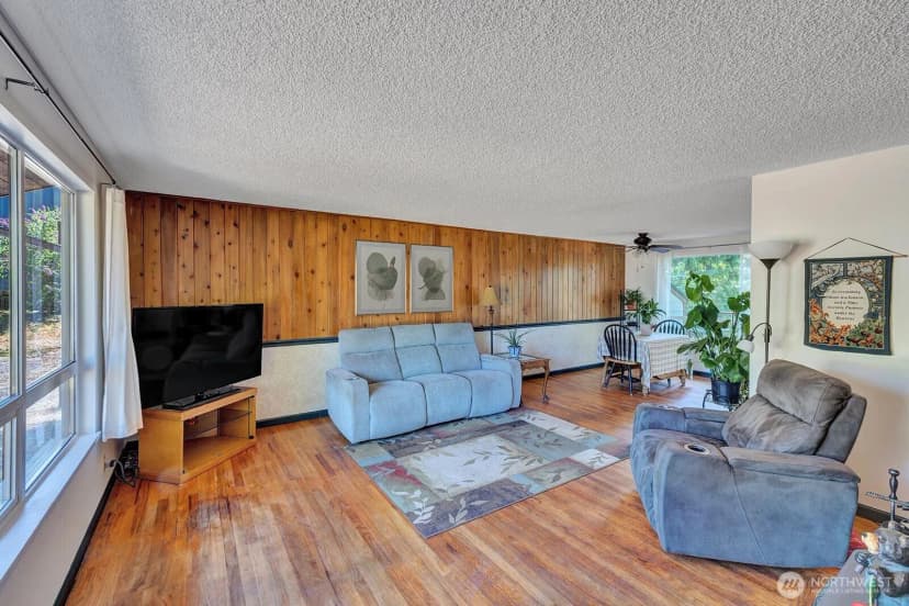 Property photo for 4405 S 318th Street, Auburn photo 3