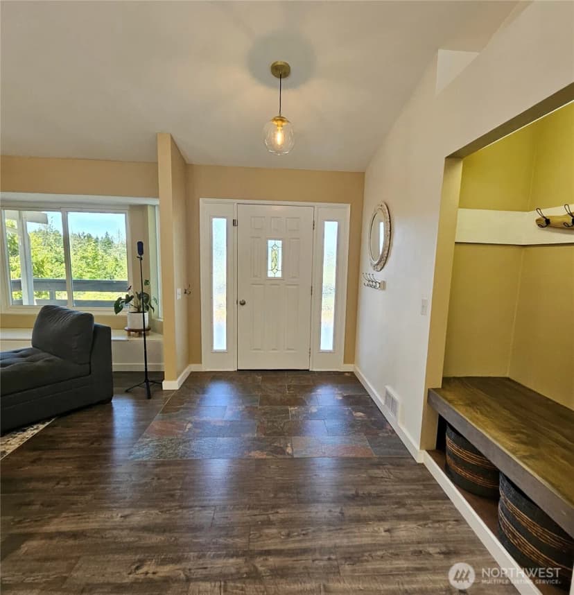 Property photo for 285 Guiles Rd, Sequim photo 9