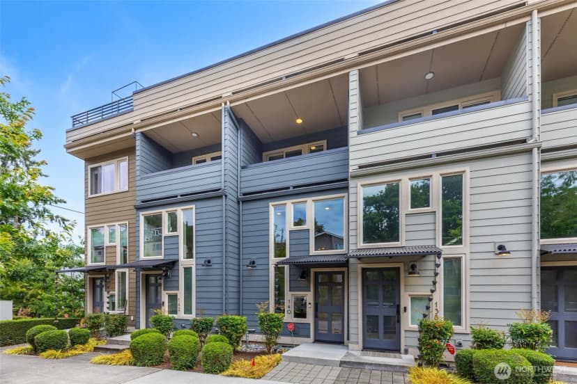 Property photo for 140 26 Avenue E, Seattle photo 31