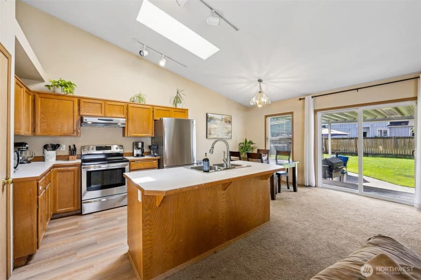 Property photo for 19624 71st Avenue Ct E, Spanaway photo 8