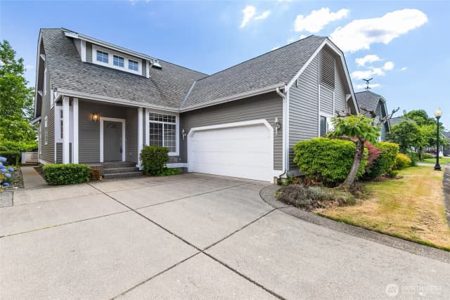 Property photo for 114 Twin Sister Loop, Lynden