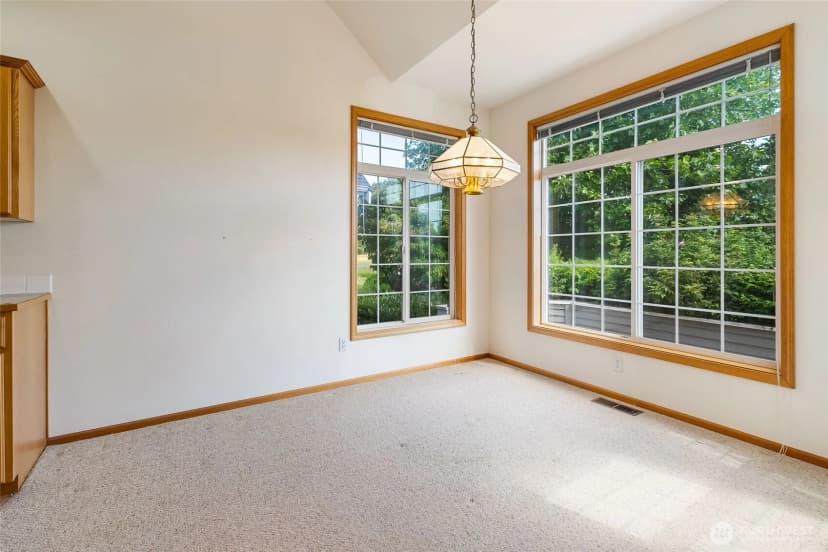 Property photo for 114 Twin Sister Loop, Lynden photo 5