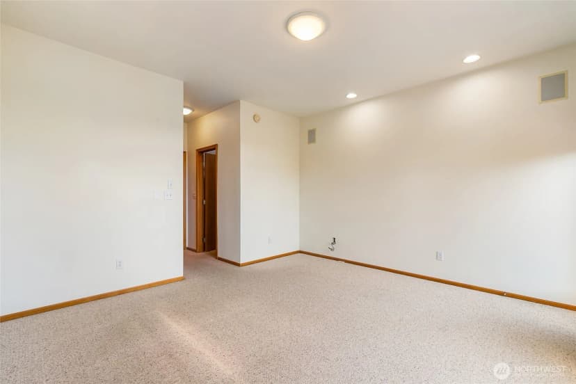 Property photo for 114 Twin Sister Loop, Lynden photo 15