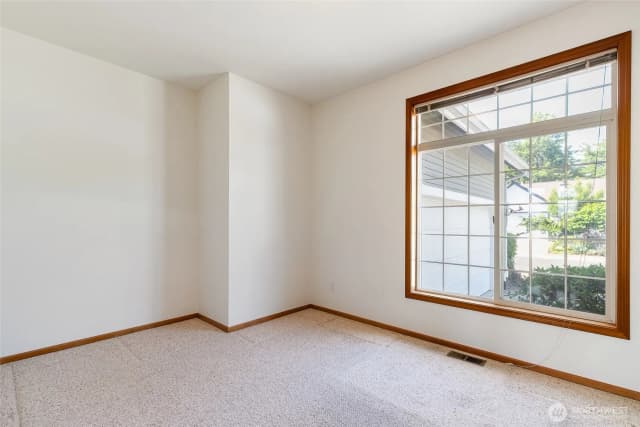 Property photo for 114 Twin Sister Loop, Lynden photo 3