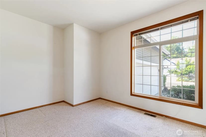 Property photo for 114 Twin Sister Loop, Lynden photo 3