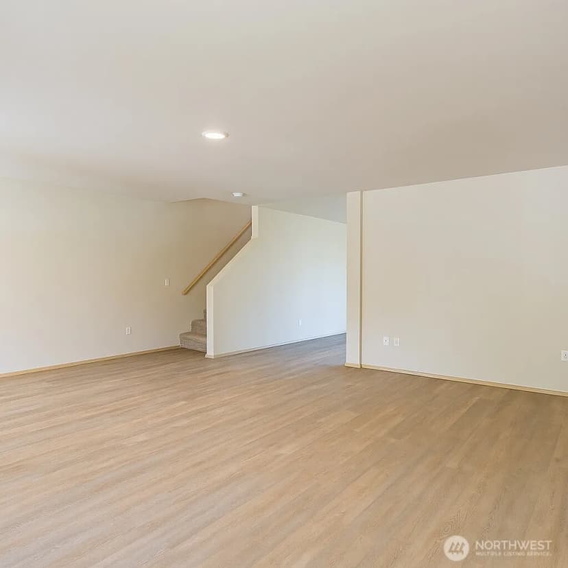 Property photo for 5609 Timberridge Drive, Mount Vernon photo 4