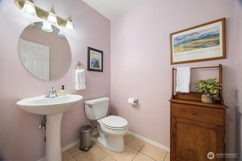 Property photo for 1912 S Colby Court, Bellingham photo 30