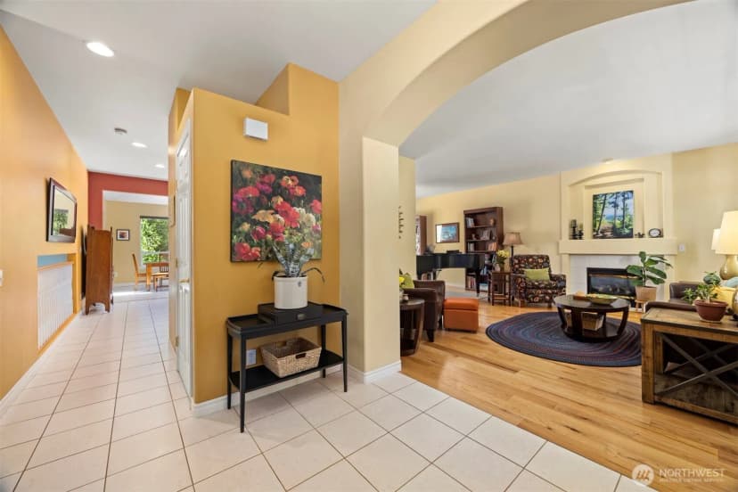 Property photo for 1912 S Colby Court, Bellingham photo 4