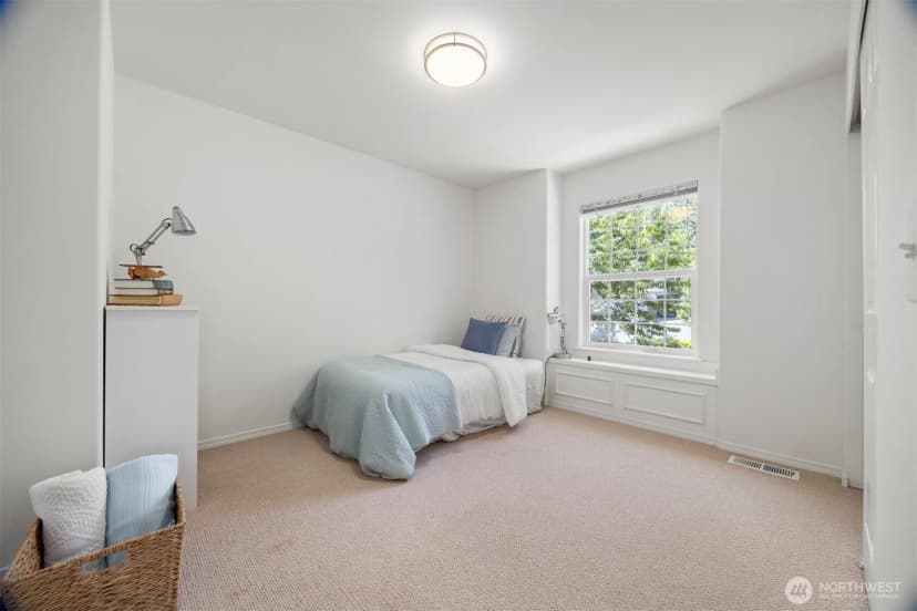 Property photo for 1912 S Colby Court, Bellingham photo 22