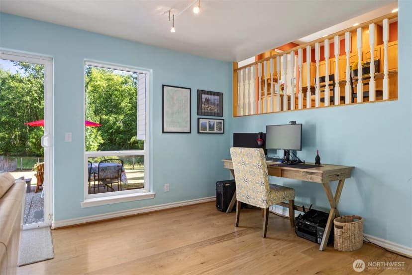 Property photo for 1912 S Colby Court, Bellingham photo 28