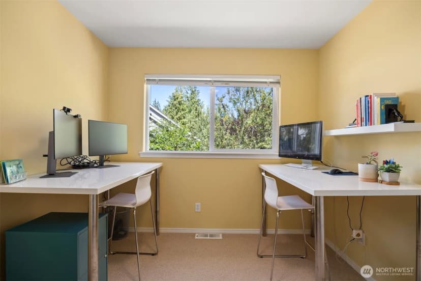 Property photo for 1912 S Colby Court, Bellingham photo 23