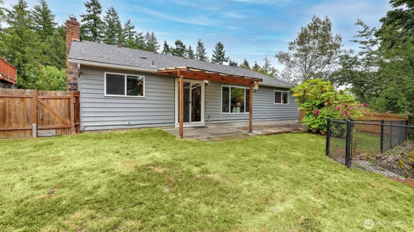 Property photo for 19411 146th Avenue Se, Renton photo 21