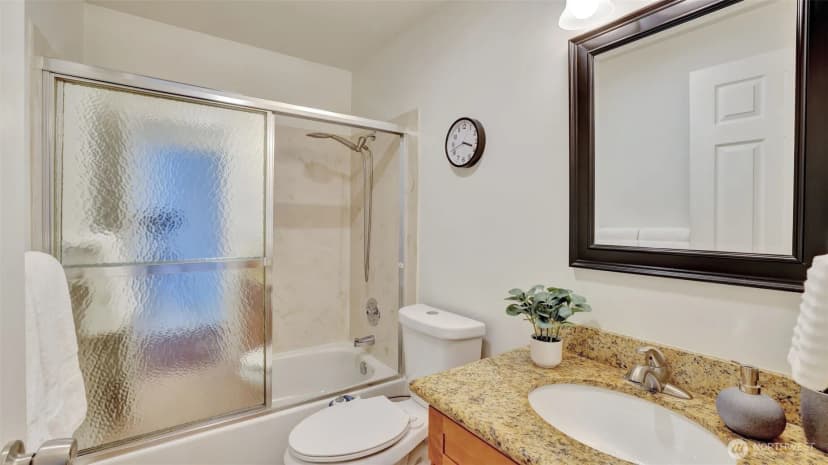 Property photo for 19411 146th Avenue Se, Renton photo 18