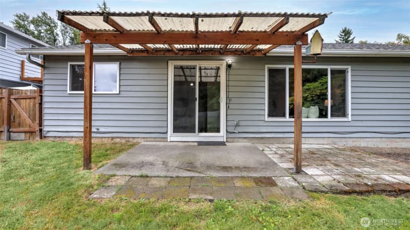 Property photo for 19411 146th Avenue Se, Renton photo 22