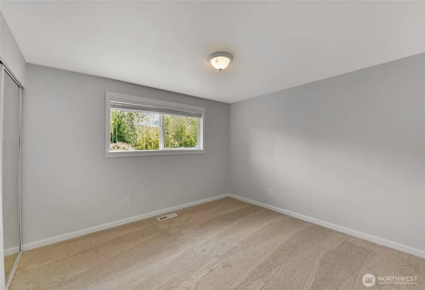 Property photo for 13506 89th Place Ne, Kirkland photo 16