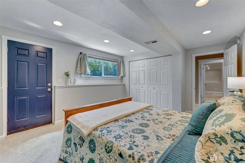 Property photo for 13506 89th Place Ne, Kirkland photo 27