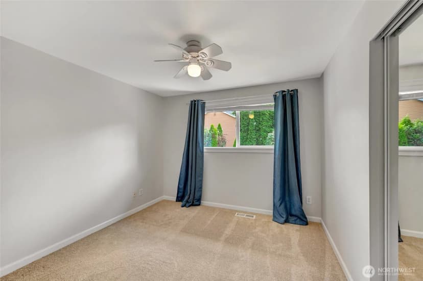 Property photo for 13506 89th Place Ne, Kirkland photo 17