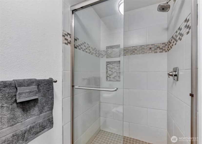 Property photo for 13506 89th Place Ne, Kirkland photo 15