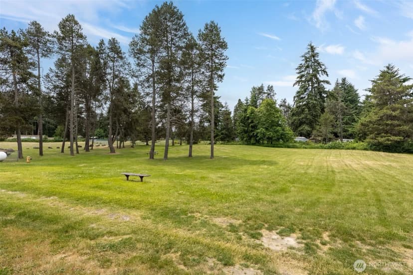 Property photo for 17112 Kinnikinnick Court Se, Yelm photo 25