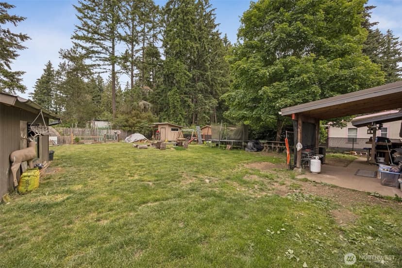 Property photo for 17112 Kinnikinnick Court Se, Yelm photo 14
