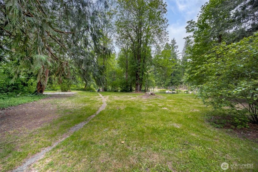 Property photo for 17112 Kinnikinnick Court Se, Yelm photo 24