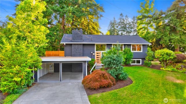 Property photo for 21 165th Avenue Se, Bellevue