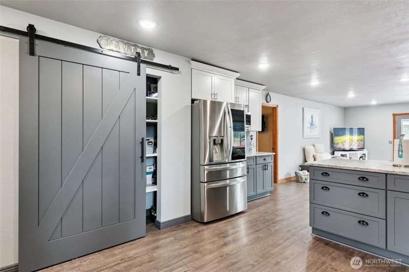 Property photo for 17330 Tilley Road S, Tenino photo 14