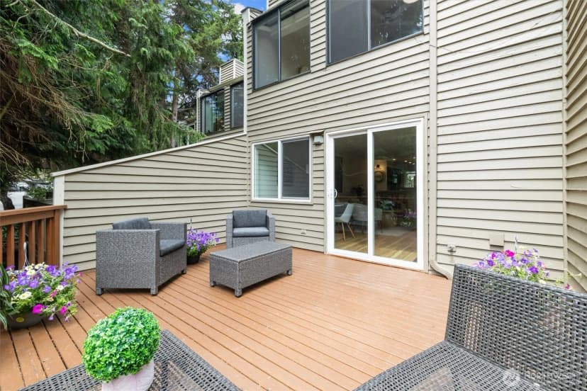 Property photo for 9641 Ne 121st Lane, Kirkland photo 26