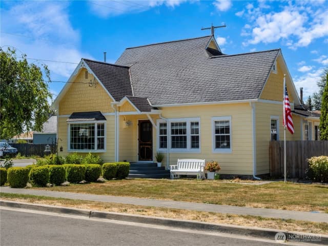 Property photo for 291 S Cedar Street, Buckley photo 2