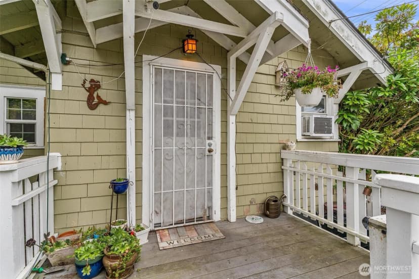 Property photo for 900 Talcott Street, Sedro Woolley photo 3