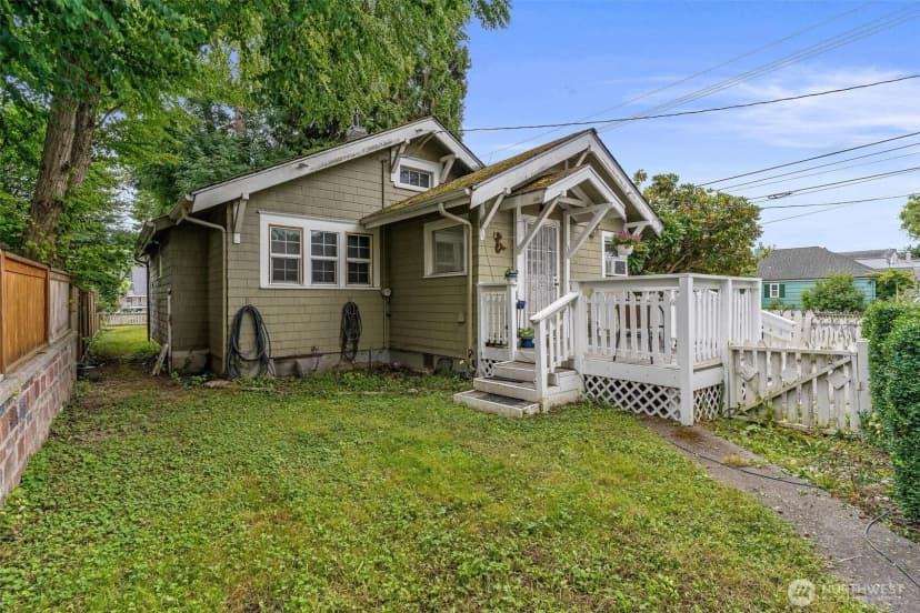 Property photo for 900 Talcott Street, Sedro Woolley
