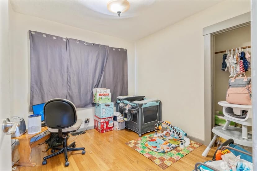 Property photo for 900 Talcott Street, Sedro Woolley photo 11