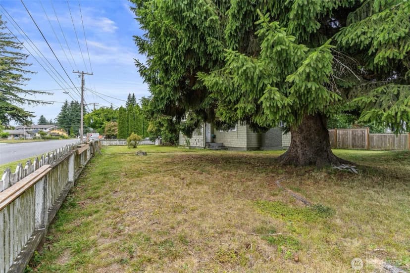 Property photo for 900 Talcott Street, Sedro Woolley photo 19