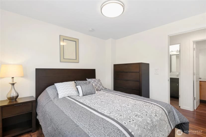 Property photo for 14609 Se 195th Place, Renton photo 11