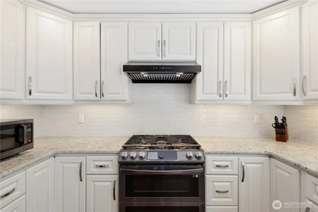 Property photo for 14609 Se 195th Place, Renton photo 5