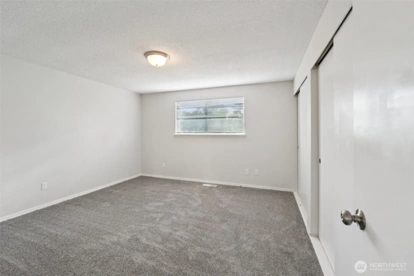 Property photo for 9442 S K Street, Tacoma photo 17