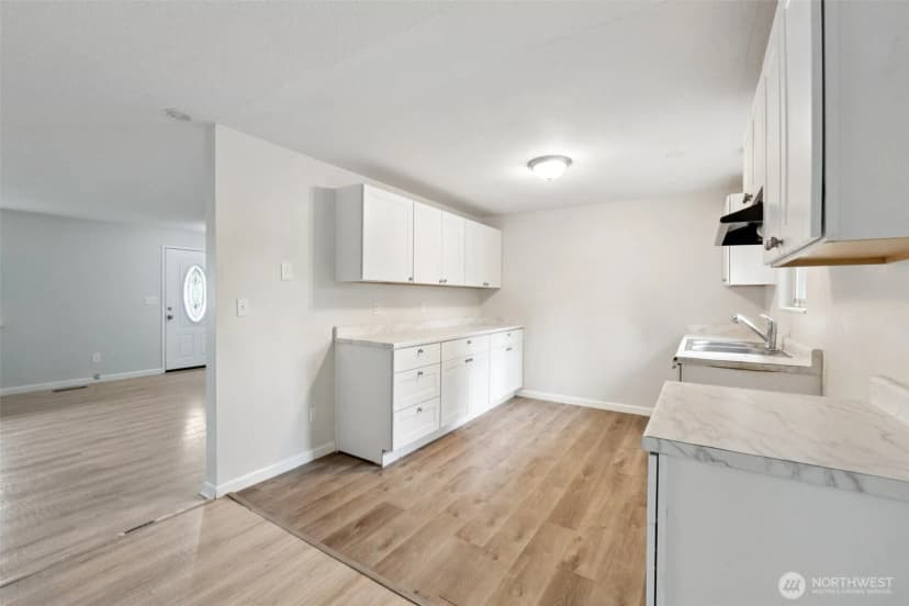 Property photo for 9442 S K Street, Tacoma photo 11