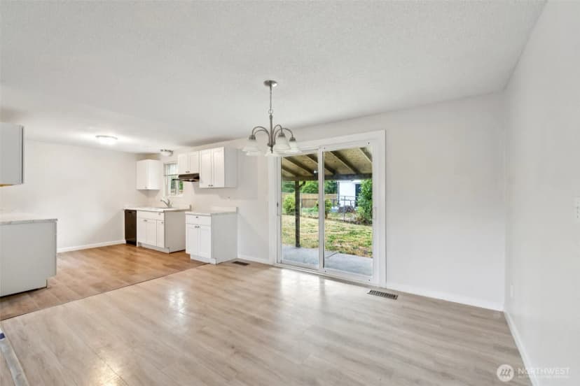 Property photo for 9442 S K Street, Tacoma photo 8