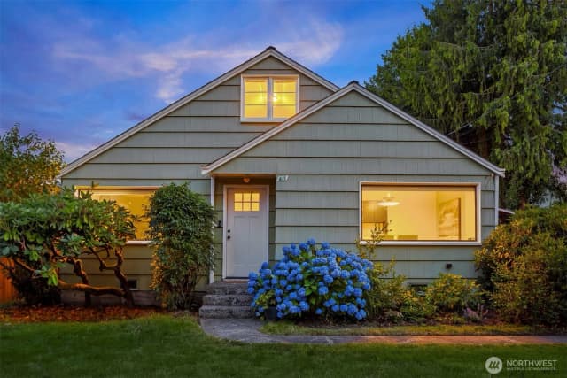 Property photo for 611 N 143rd Street, Seattle