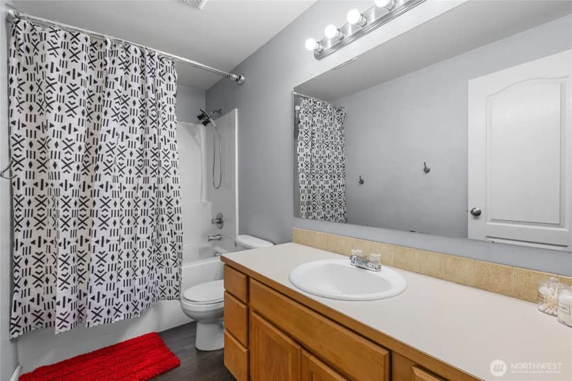 Property photo for 235 Easton Avenue W, Eatonville photo 16