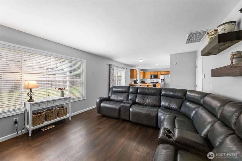 Property photo for 235 Easton Avenue W, Eatonville photo 14