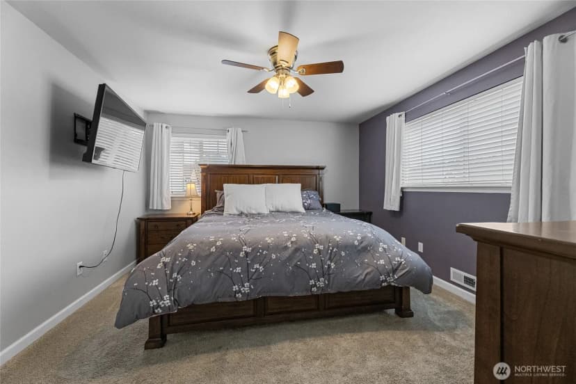 Property photo for 235 Easton Avenue W, Eatonville photo 19