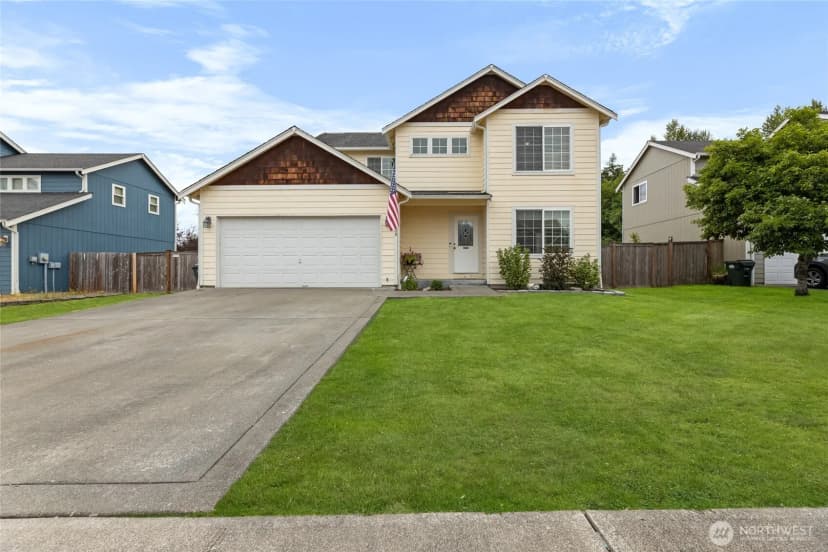 Property photo for 235 Easton Avenue W, Eatonville photo 2
