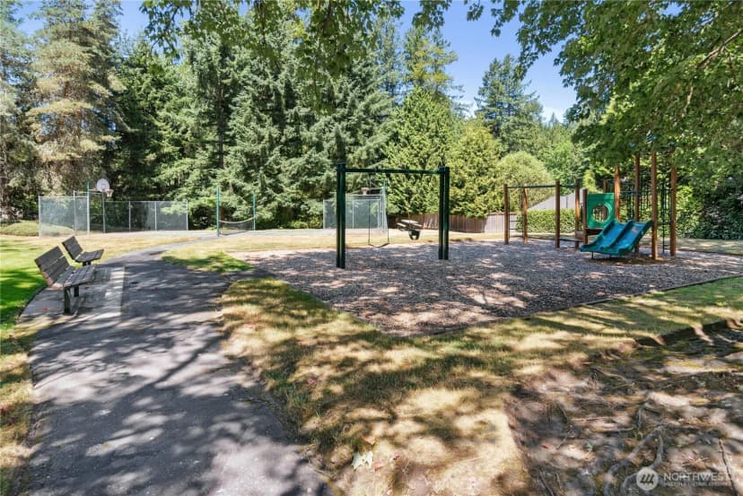 Property photo for 26007 Ne 27th Drive, Redmond photo 32
