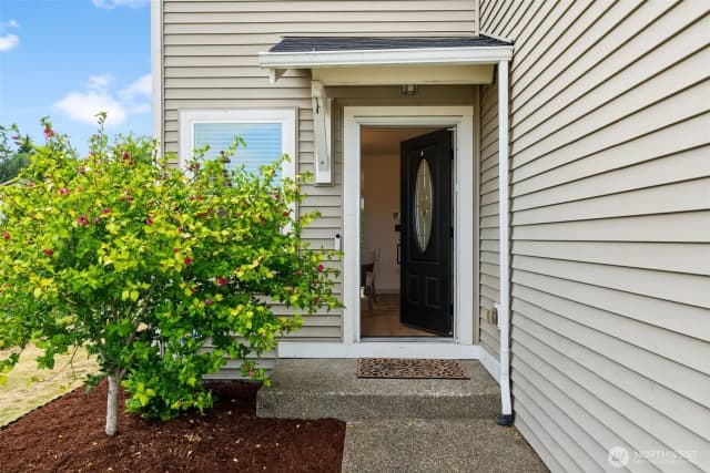 Property photo for 4382 Wigeon Avenue Sw, Port Orchard photo 3