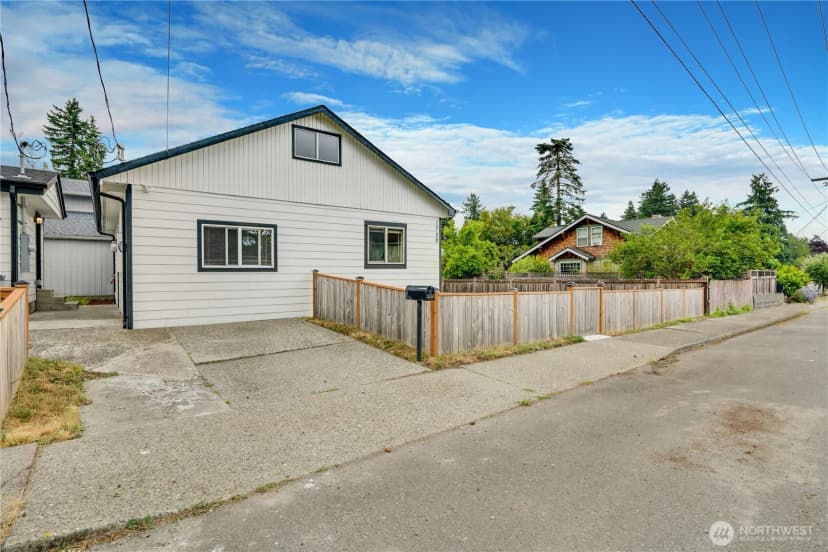 Property photo for 1720 Madison Avenue Nw, Olympia photo 29