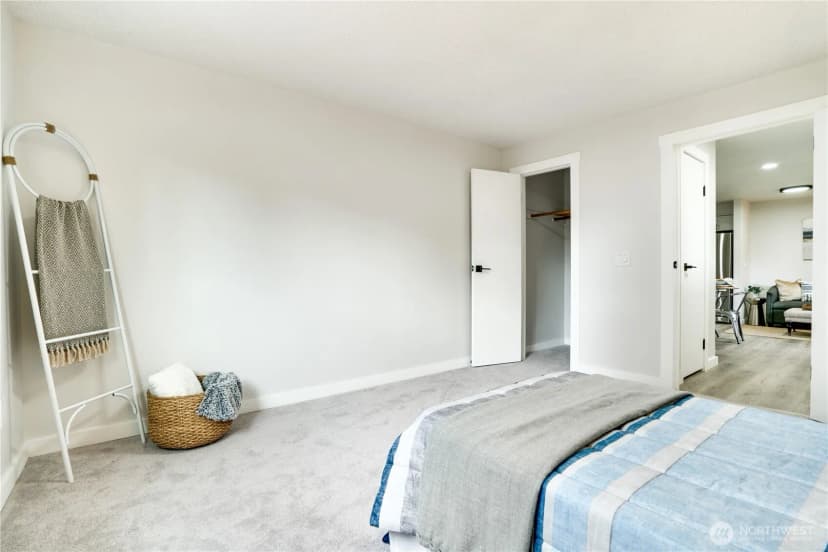 Property photo for 1720 Madison Avenue Nw, Olympia photo 19
